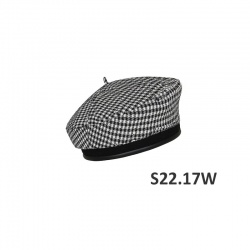 S22.17W - Sewn beret