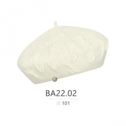 BA22.02 - Beret with stitching